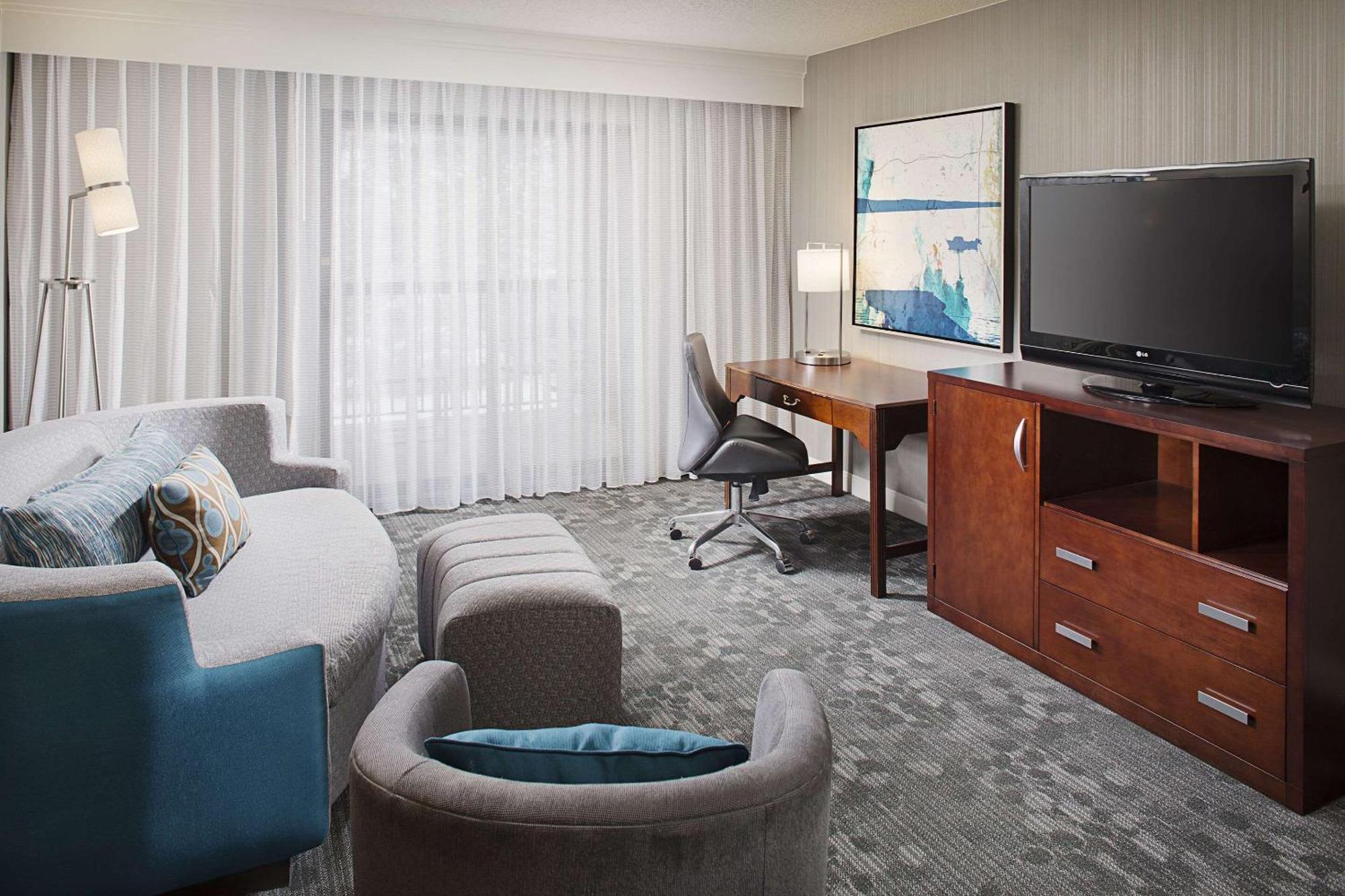 Country Inn & Suites By Radisson, Columbus-Edinburgh Bagian luar foto