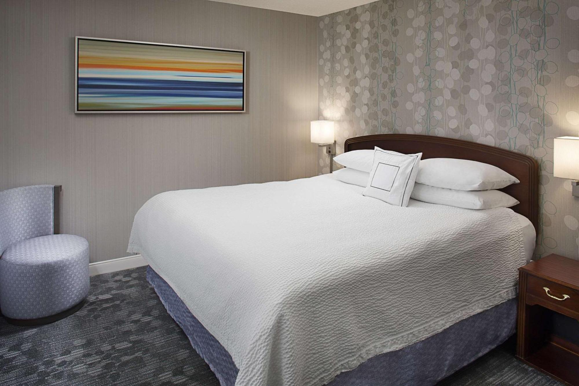 Country Inn & Suites By Radisson, Columbus-Edinburgh Bagian luar foto