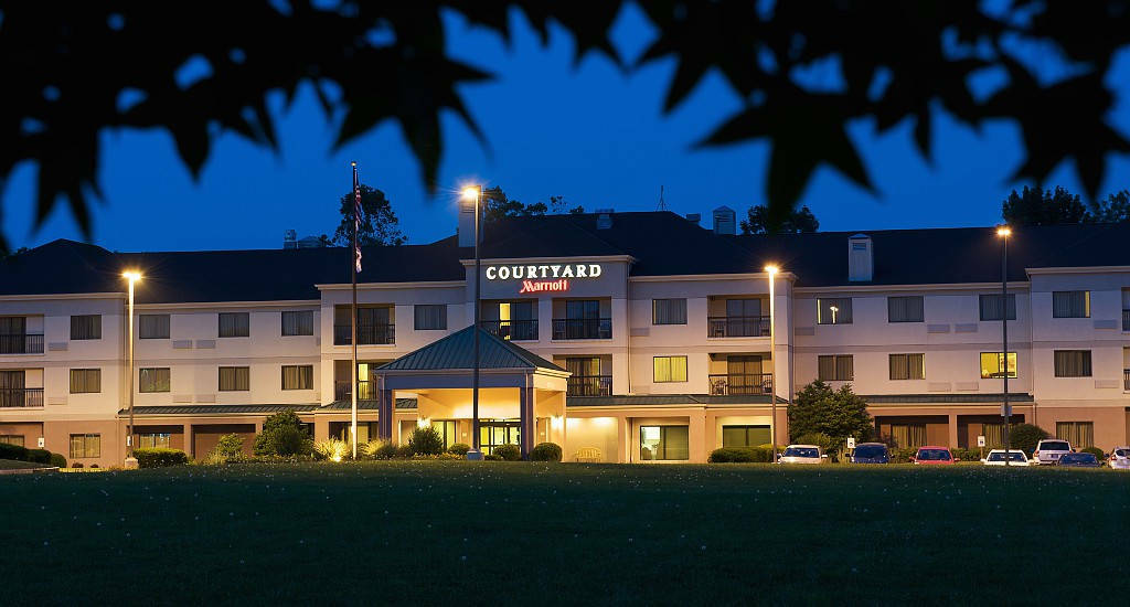 Country Inn & Suites By Radisson, Columbus-Edinburgh Bagian luar foto